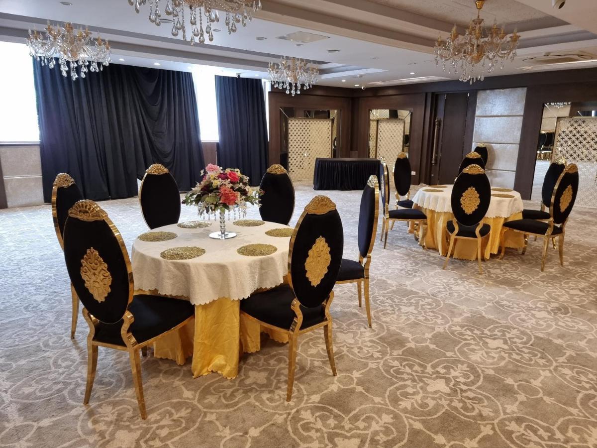 Hotel Casa Aishbagh Lucknow Ngoại thất bức ảnh