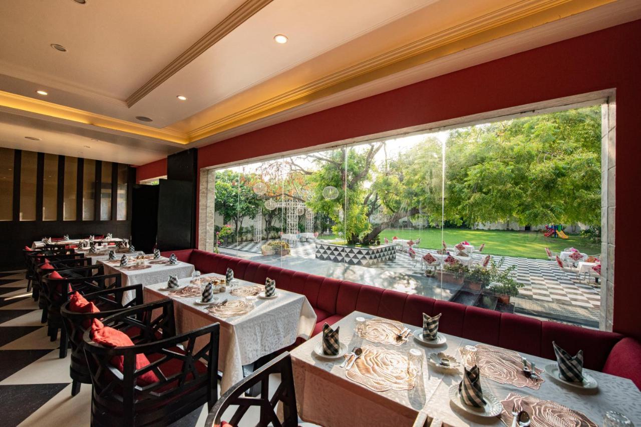 Hotel Casa Aishbagh Lucknow Ngoại thất bức ảnh