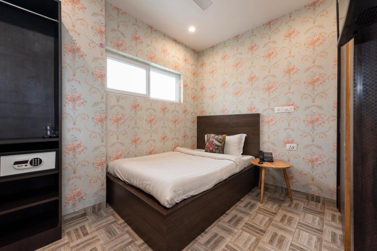Hotel Casa Aishbagh Lucknow Ngoại thất bức ảnh